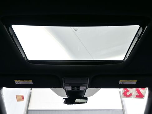 Used 2023 Honda Odyssey Sport image 19