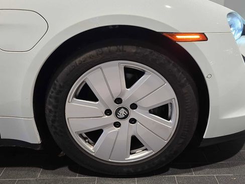 Used 2022 Porsche Taycan image 11