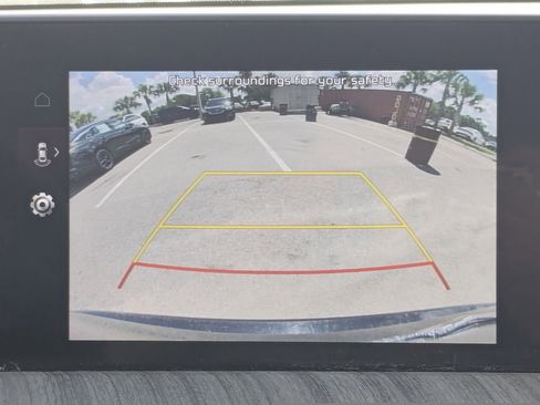 Used 2024 Kia Telluride EX w/ EX Captain's Chair Package AWD/4WD image 26