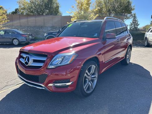 Used 2014 Mercedes-Benz GLK 350 4MATIC image 4