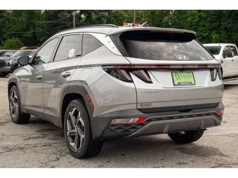 Used 2022 Hyundai Tucson Limited w/ Cargo Package FWD image 6
