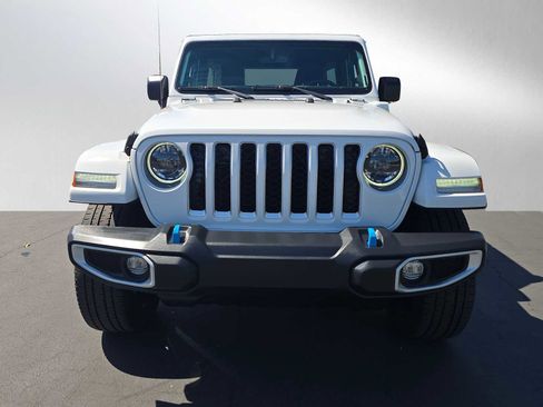 Used 2023 Jeep Wrangler Sahara w/ Cold Weather Group image 8