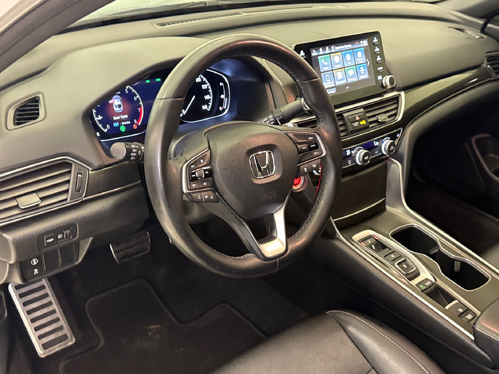 Used 2018 Honda Accord Sport image 18