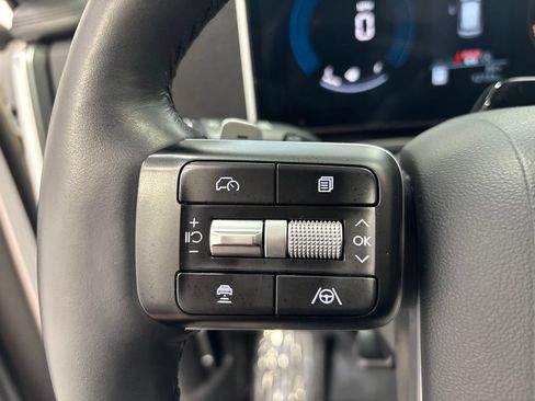 Used 2026 Hyundai Santa Fe SEL AWD/4WD image 13