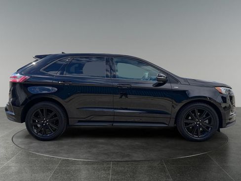 Used 2020 Ford Edge ST-Line w/ Cold Weather Package AWD/4WD image 10