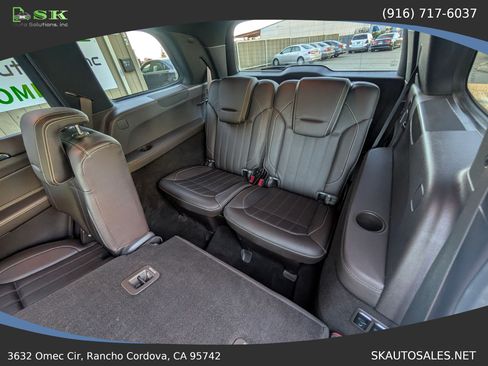 Used 2017 Mercedes-Benz GLS 450 4MATIC image 27