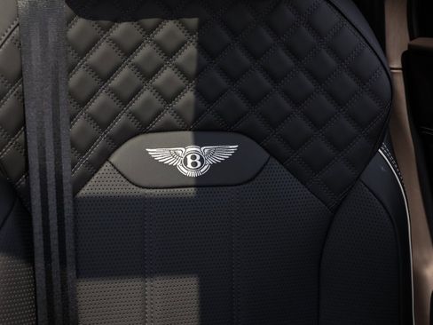 Used 2023 Bentley Bentayga Speed image 45