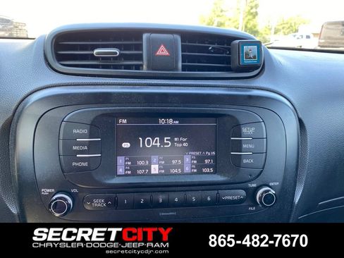 Used 2018 Kia Soul FWD image 15