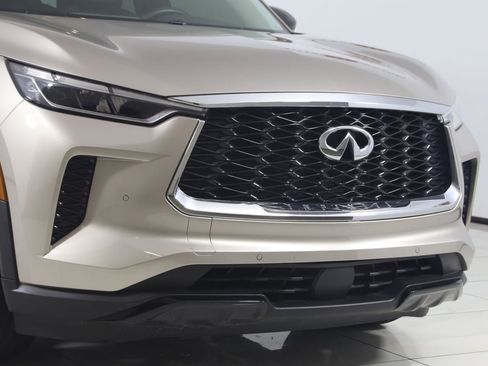 Used 2023 INFINITI QX60 Luxe w/ Cargo Package AWD/4WD image 38