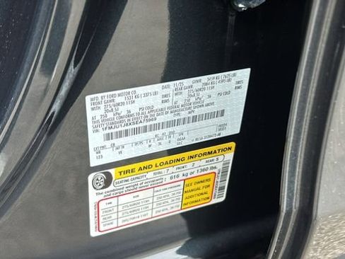 New 2025 Ford Expedition Active image 36