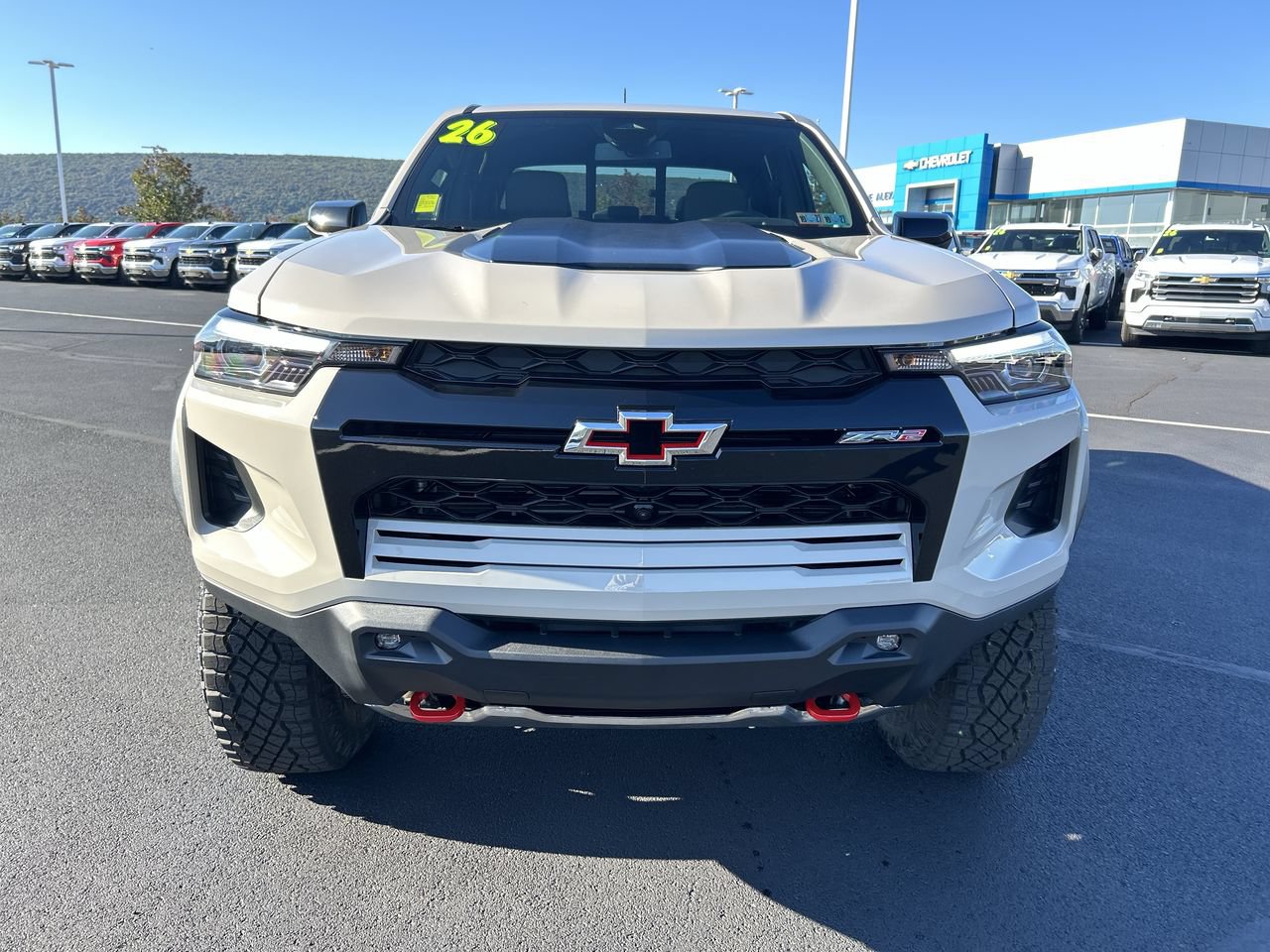 New 2026 Chevrolet Colorado ZR2 w/ Technology Package AWD/4WD image 14