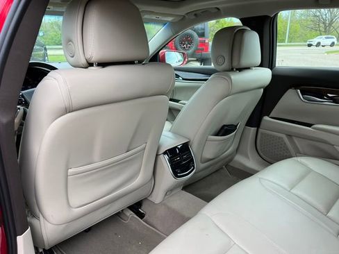 Used 2013 Cadillac XTS Luxury w/ Driver Awareness Package FWD image 31