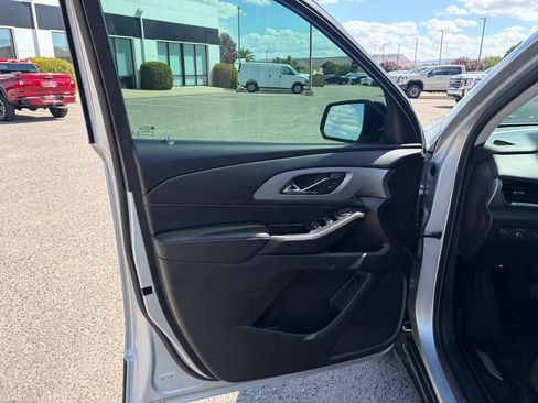 Used 2020 Chevrolet Traverse LS w/ LPO, Floor Liner Package FWD image 12