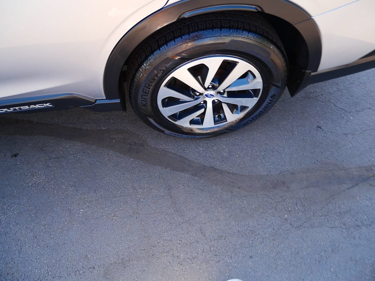 Used 2020 Subaru Outback Premium AWD/4WD image 35