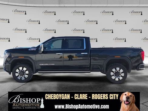 Used 2024 GMC Sierra 2500 Denali w/ Denali Reserve Package AWD/4WD image 17