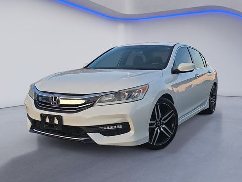 Used 2017 Honda Accord Sport image 1