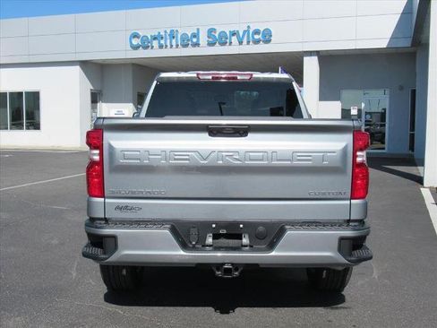 New 2026 Chevrolet Silverado 1500 Custom image 6