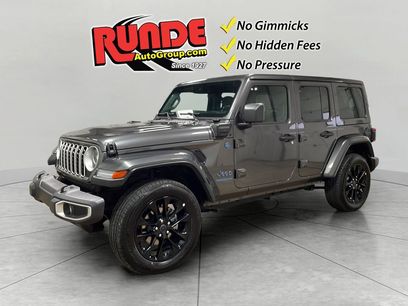 Used 2025 Jeep Wrangler Unlimited Sahara w/ Safety Group