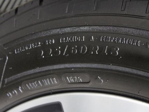 Used 2024 Subaru Outback Limited AWD/4WD image 40