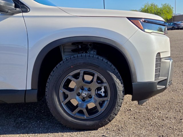 New 2026 Honda Pilot TrailSport image 6