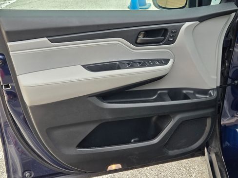Used 2024 Honda Odyssey EX-L image 10
