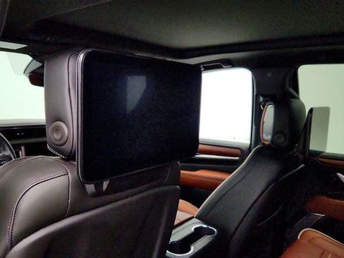 Used 2023 GMC Yukon Denali Ultimate w/ LPO, Floor Liner Package image 24