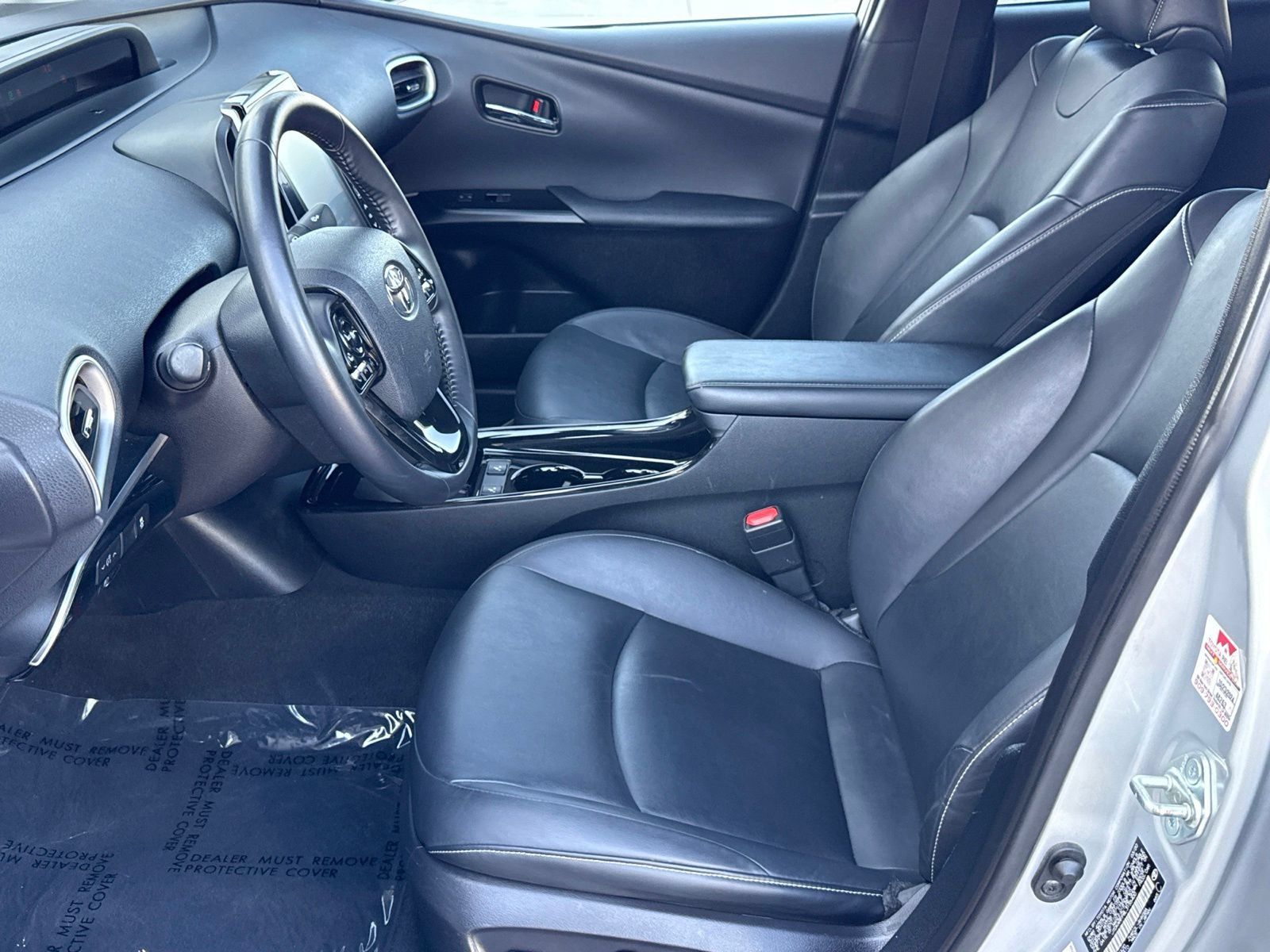 Used 2020 Toyota Prius Prime XLE FWD image 21