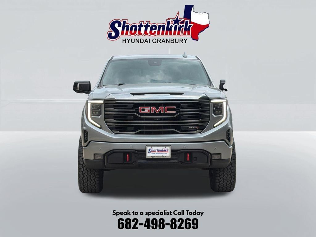 Used 2023 GMC Sierra 1500 AT4 w/ Technology Package AWD/4WD image 2