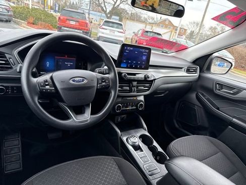 Used 2025 Ford Escape Active image 23