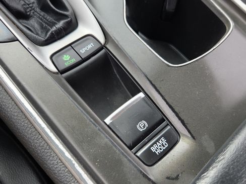 Certified 2018 Honda Accord Sport image 28