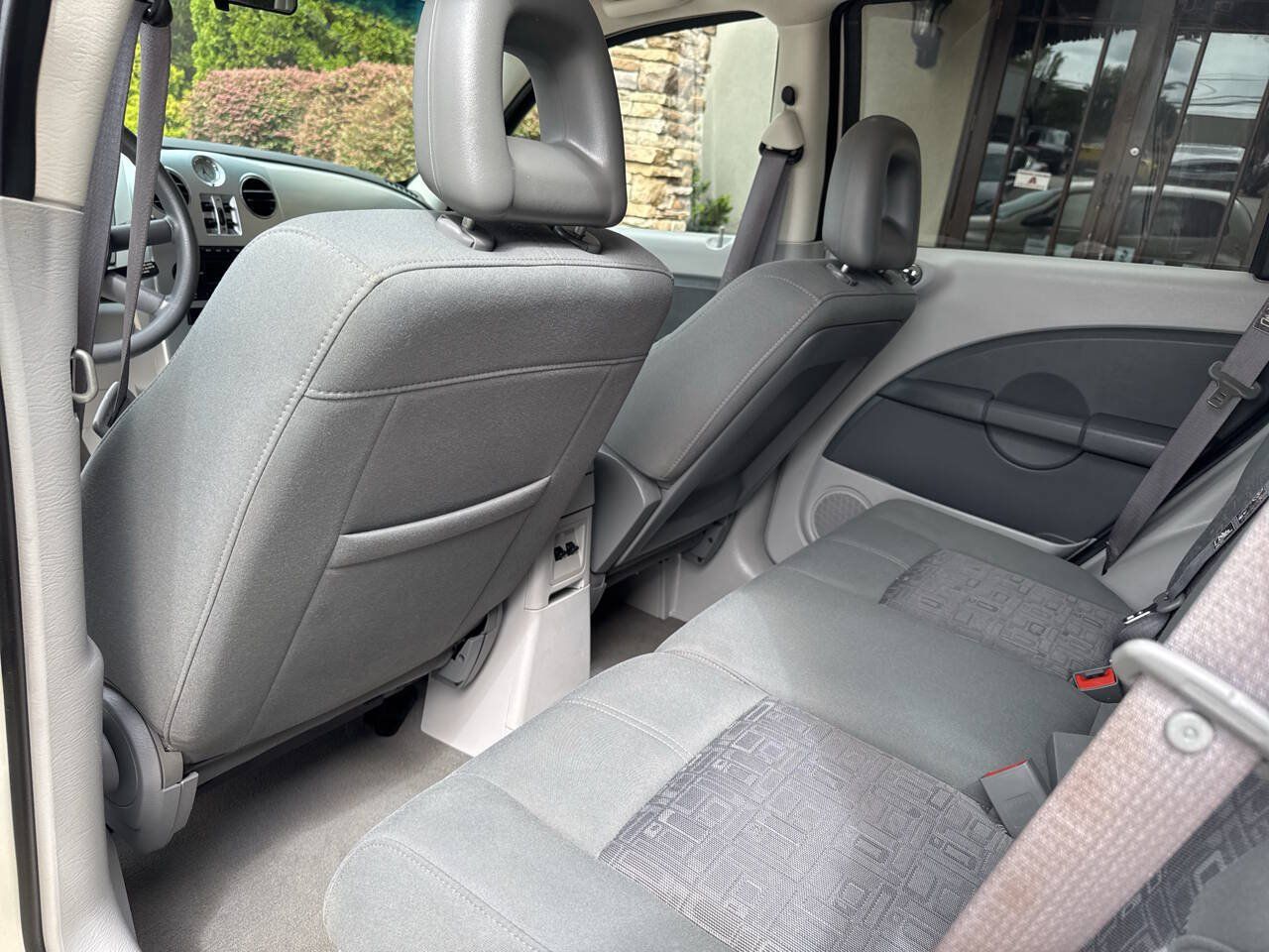 Used 2007 Chrysler PT Cruiser Touring FWD image 12