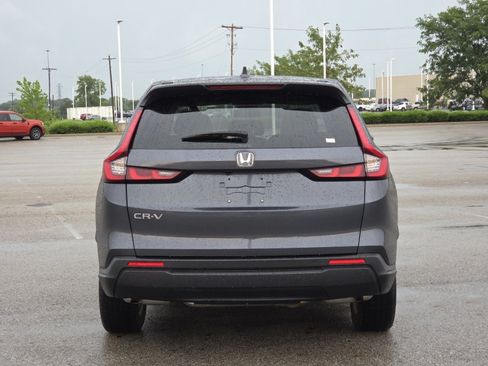 Used 2025 Honda CR-V EX image 16
