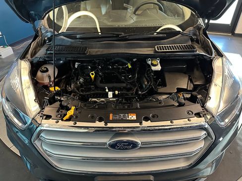 Used 2019 Ford Escape SE FWD image 22