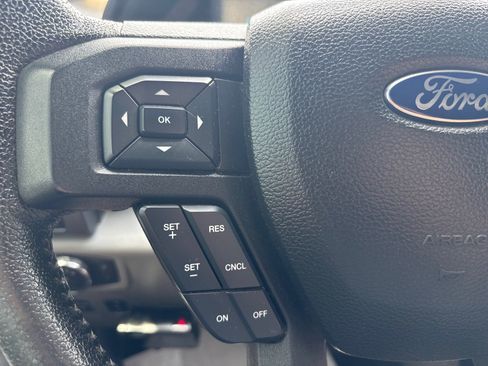 Used 2016 Ford F150 XLT w/ Equipment Group 302A Luxury AWD/4WD image 27