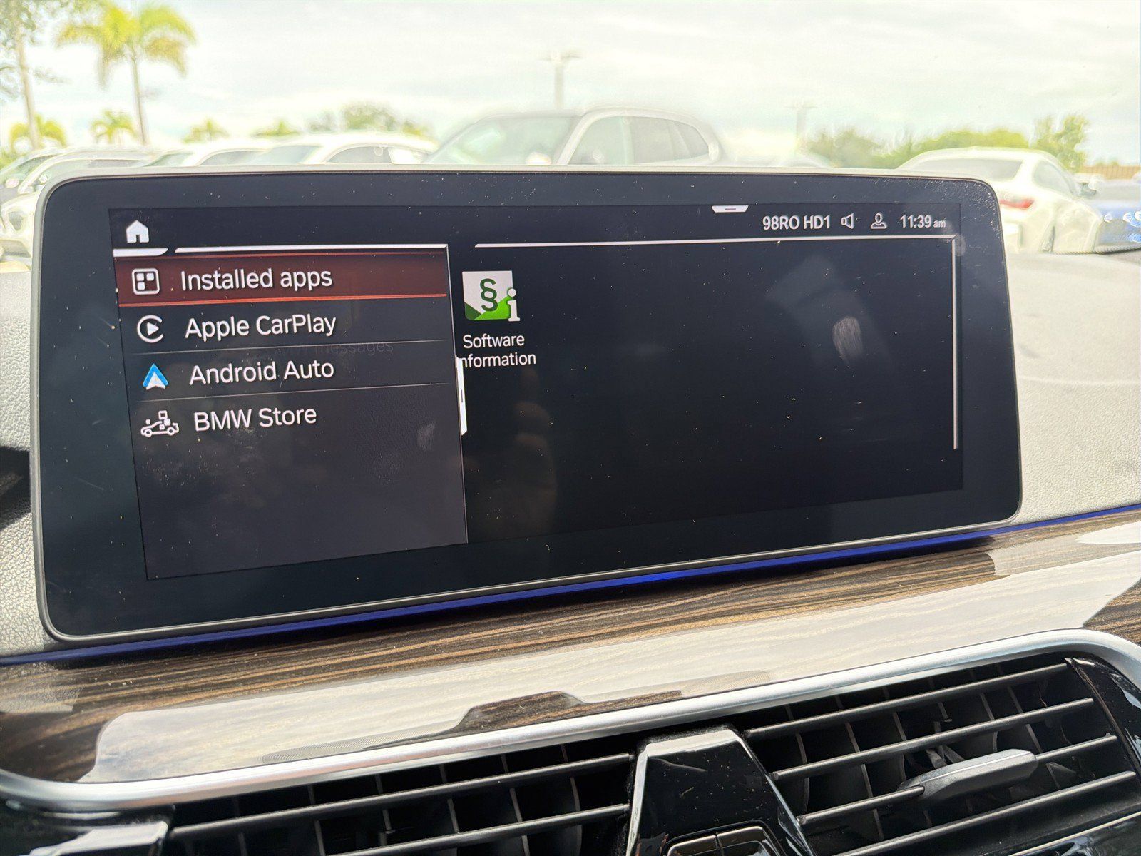 Used 2023 BMW 540i w/ Convenience Package RWD image 28