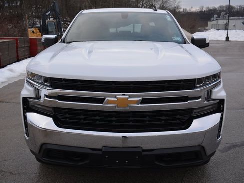 Used 2019 Chevrolet Silverado 1500 LT image 2