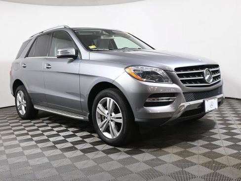 Used 2013 Mercedes-Benz ML 350 4MATIC image 9