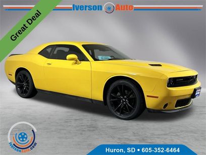 Used 2018 Dodge Challenger SXT w/ Blacktop Package