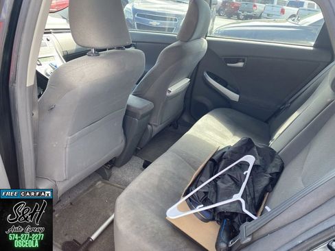 Used 2011 Toyota Prius Two FWD image 5