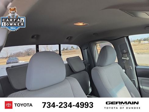Used 2015 Toyota Tacoma 4x4 Access Cab w/ Convenience Package image 15