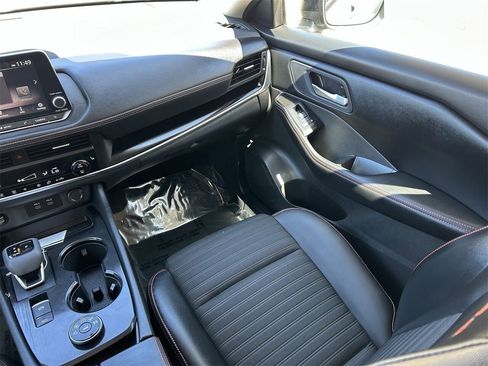 New 2026 Nissan Rogue SV image 19