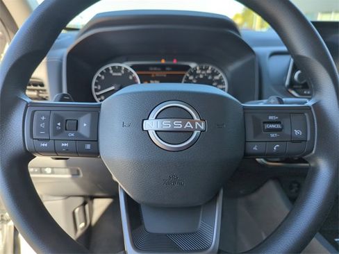 Certified 2025 Nissan Rogue S image 38