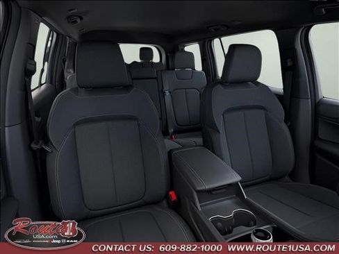 New 2026 Jeep Grand Cherokee L Laredo AWD/4WD image 17
