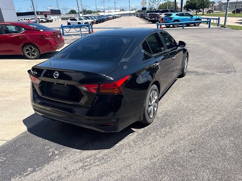 Used 2021 Nissan Altima 2.5 S FWD image 7