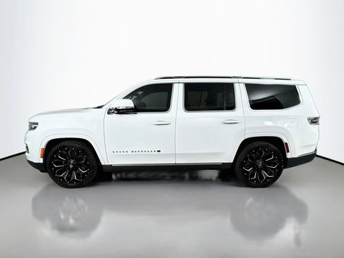 Used 2022 Jeep Grand Wagoneer Series II w/ Convenience Group III AWD/4WD image 8
