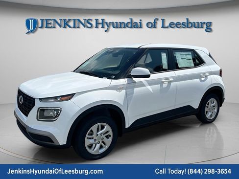 New 2026 Hyundai Venue SE image 11