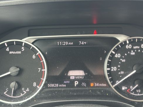 Certified 2024 Nissan Rogue SV AWD/4WD image 10