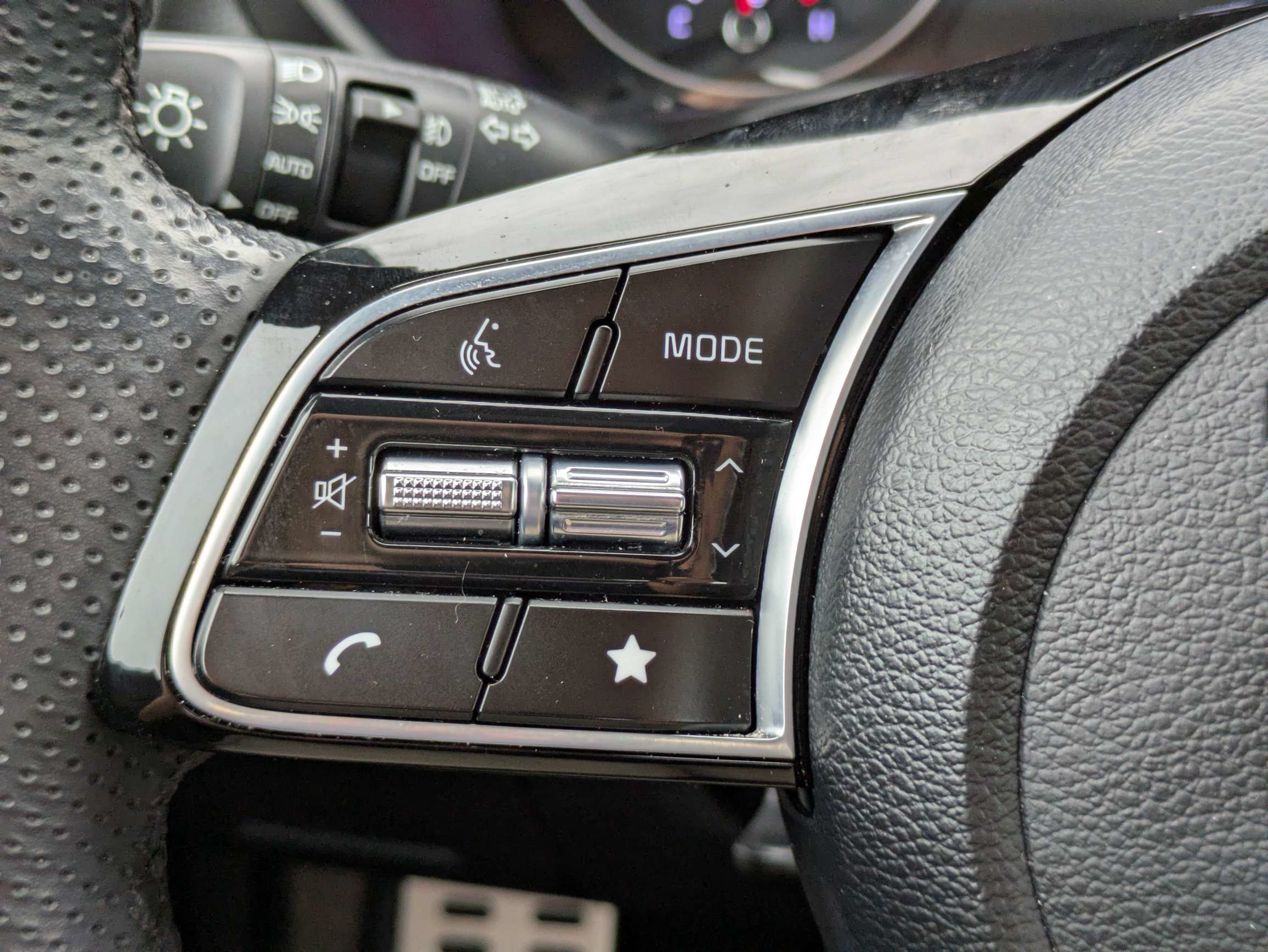 Used 2023 Kia Forte GT-Line w/ GT-Line Premium Package FWD image 24