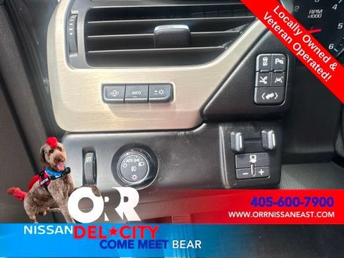 Used 2020 GMC Yukon Denali w/ Denali Ultimate Package RWD image 17