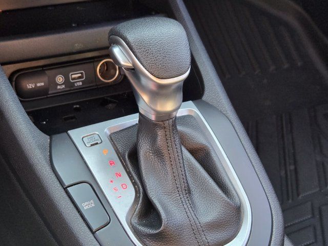 Used 2019 Kia Forte LXS FWD image 29